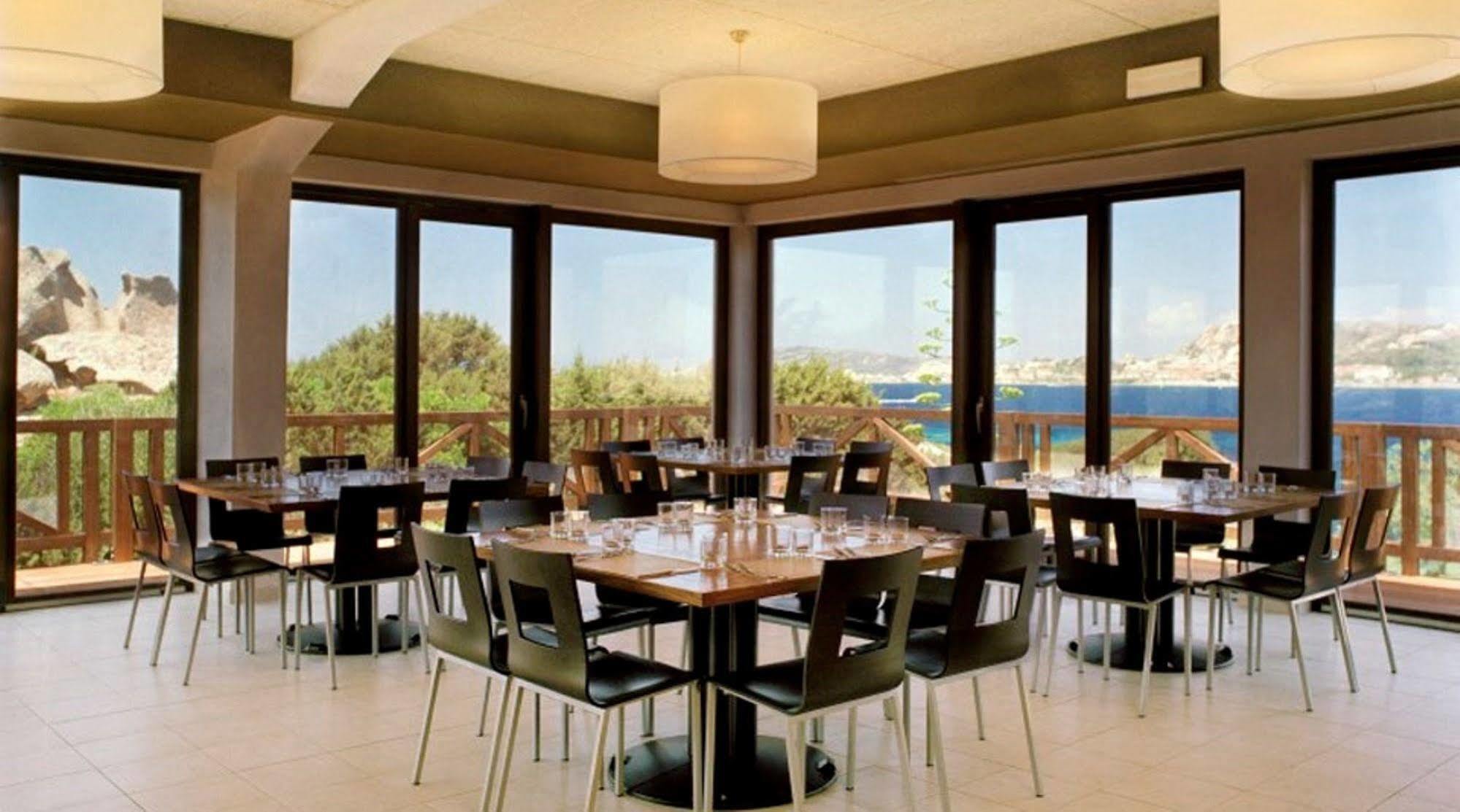 Hotel Club Viaggi Santo Stefano 马达莱纳 外观 照片